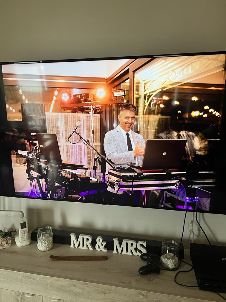 Max Live Music and DJ-SET 2022-2023